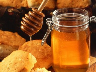 Маска с аспирином и медом для лица