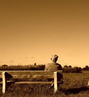 Болезнь Паркинсона — симптомы, признаки, стадии, лечение